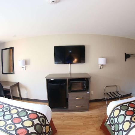 Super 8 By Wyndham Portsmouth Hotel Rosemount Exterior foto